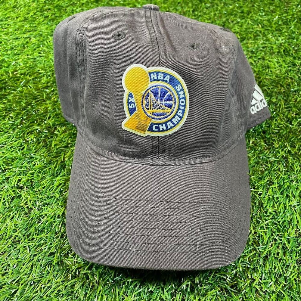 Adidas Golden State Warriors 5x NBA Champions 2017 gray cap